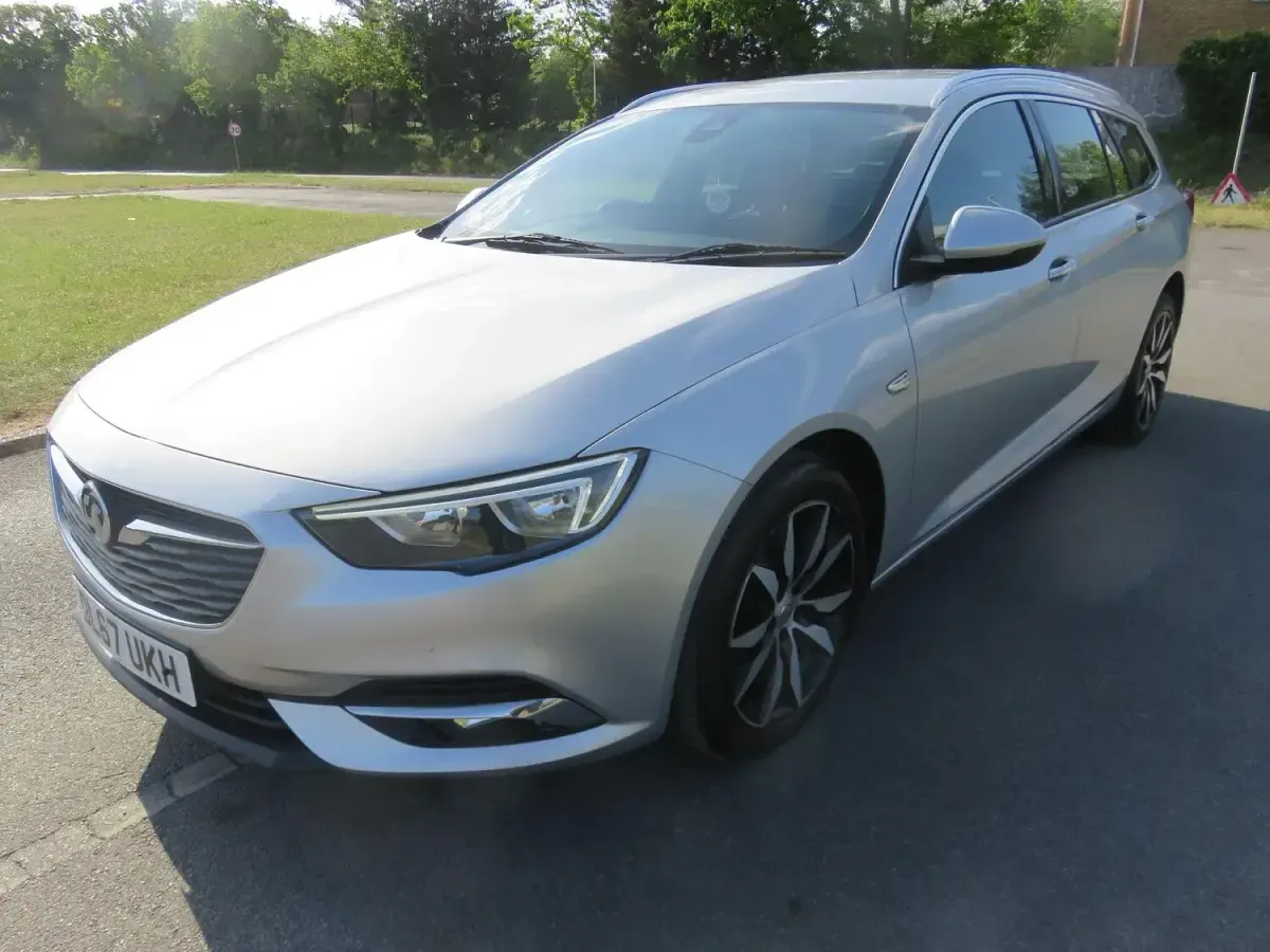 Used Vauxhall Insignia S 2017 Silver Estate