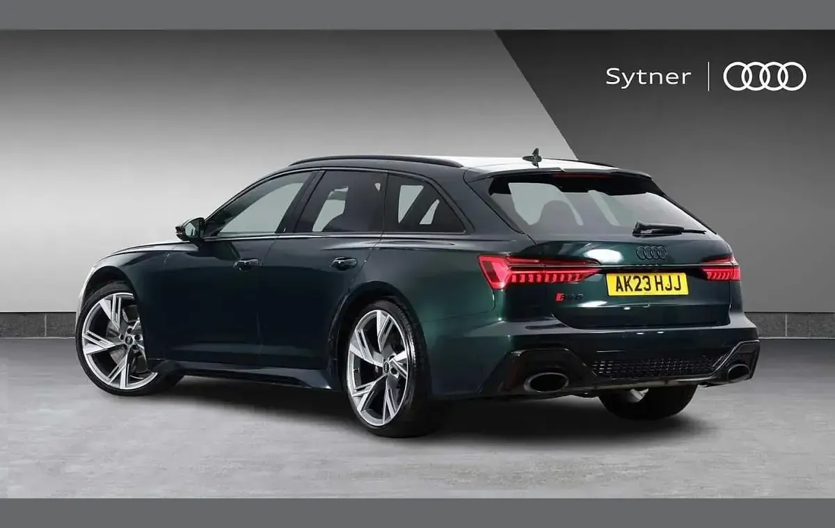 Used Audi RS6 Advanced 591 HP (434 kW) 2023 Green Estate