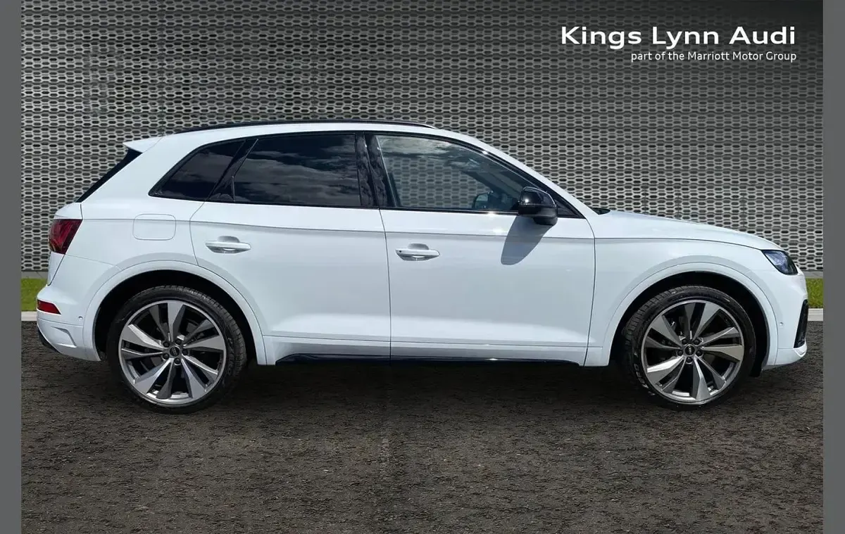 Used Audi SQ5 Black Edition 336 HP (247 kW) 2024 White SUV