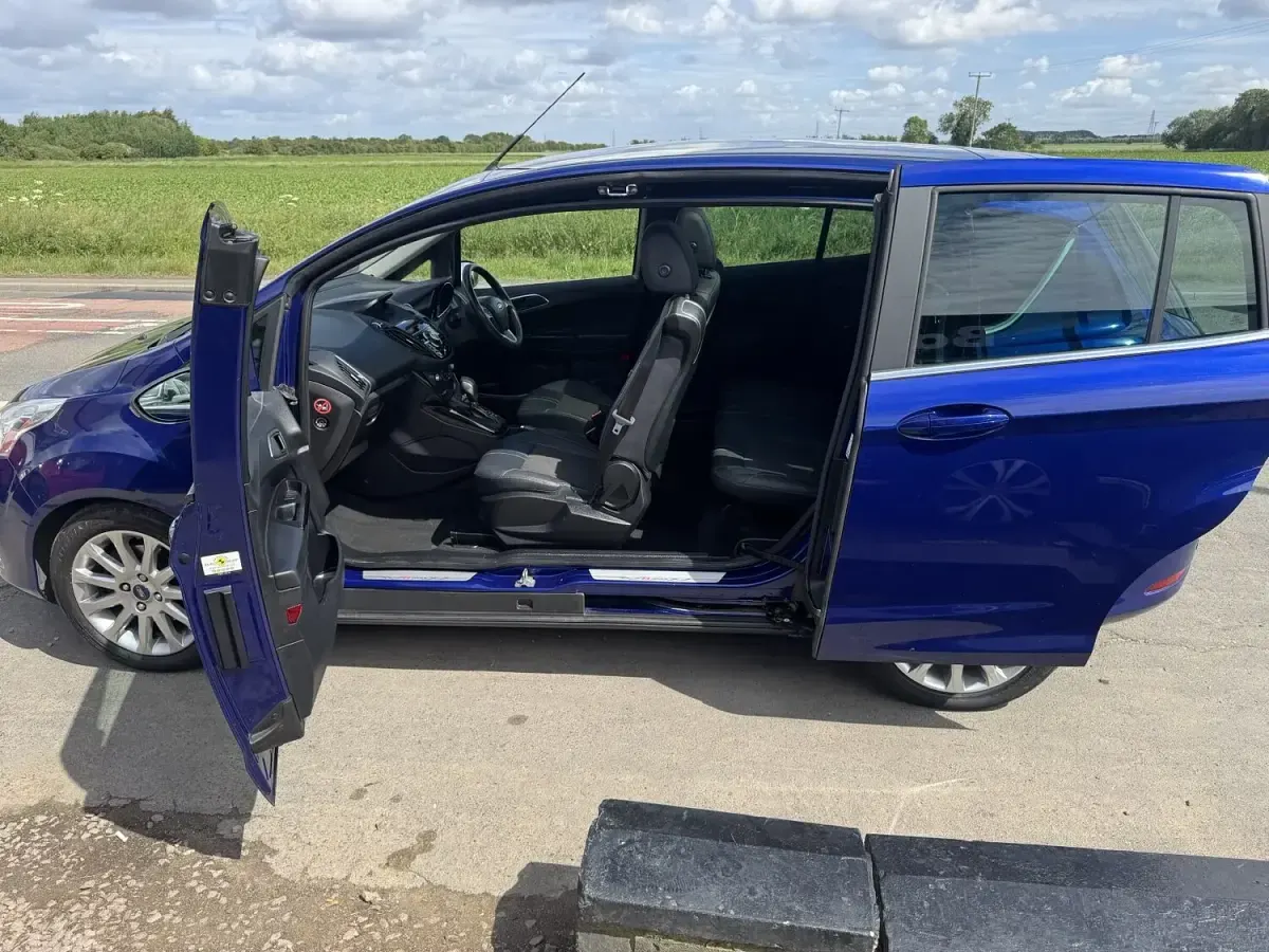 Used Ford B-MAX Titanium X 105 HP (77 kW) 2017 Blue MPV