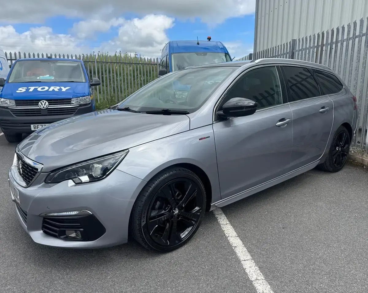 Used Peugeot 308 SW GT-line 2019 Grey Estate