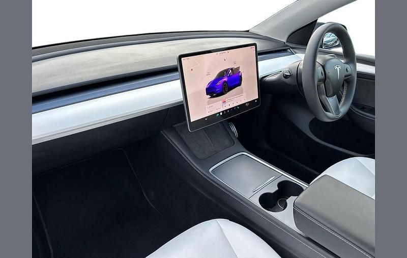 Used Tesla Model Y Performance 392 kW (534 HP) 2022 Grey SUV