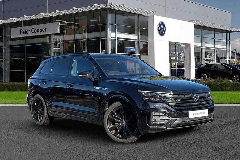 Black Used 2021 VW Touareg Black Edition SUV | £36,192 (Fair price) - Image 1/4