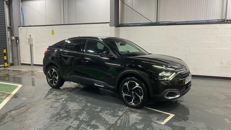 Used Citroën C4 PureTech 131 HP (96 kW) 2024 Black SUV