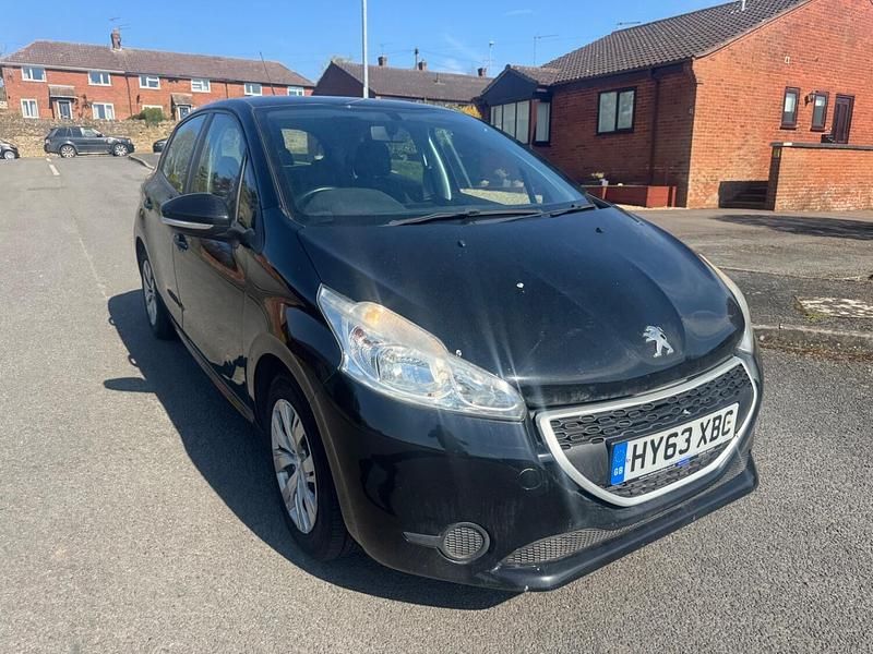 Used Peugeot 208 Access 2013 Black Hatchback