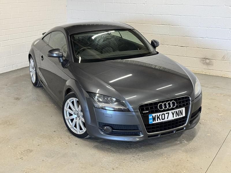 Begagnad Audi TT Business 250 HK (183 kW) 2007 Grå Sportkupé