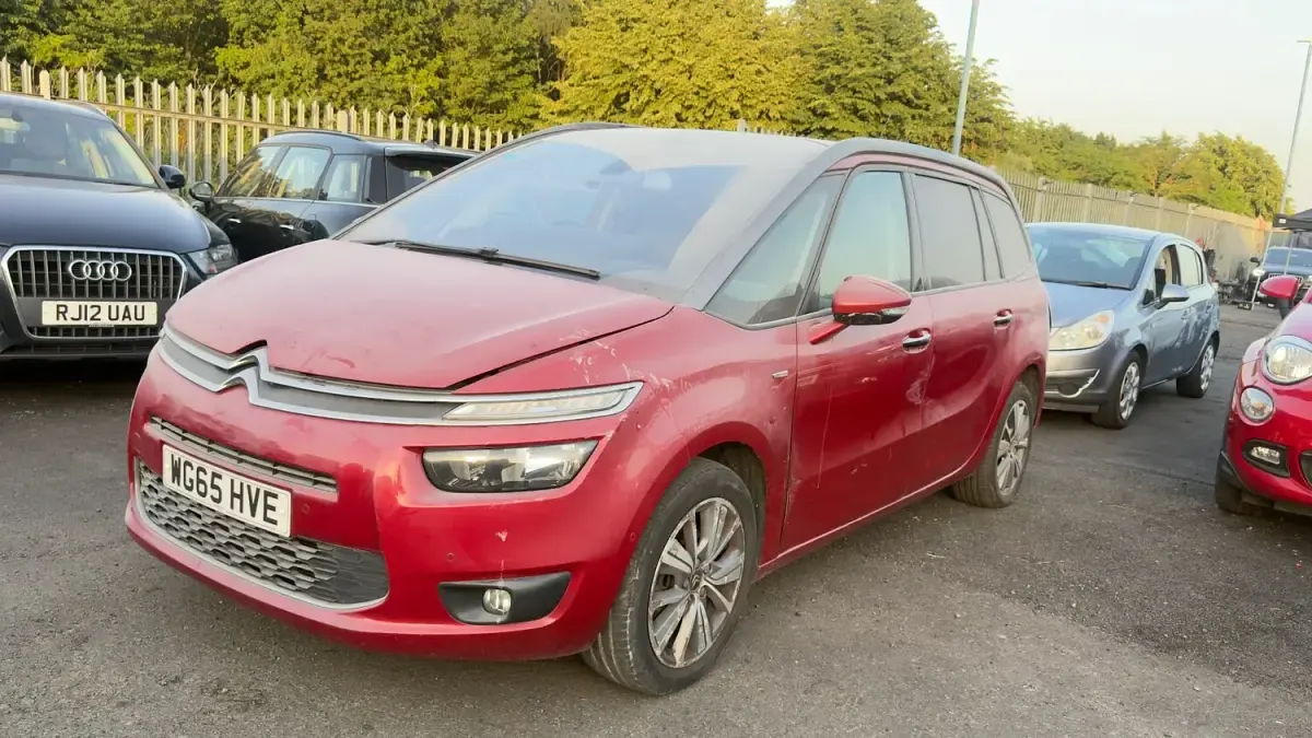 Used Citroën Grand C4 Picasso Exclusive 2015 Red MPV
