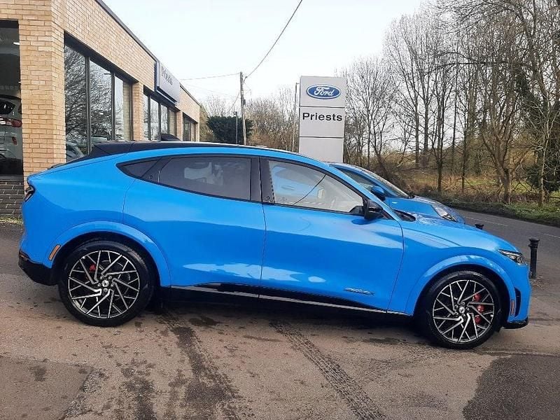 New Ford Mustang 487 HP (358 kW) 2025 Hatchback