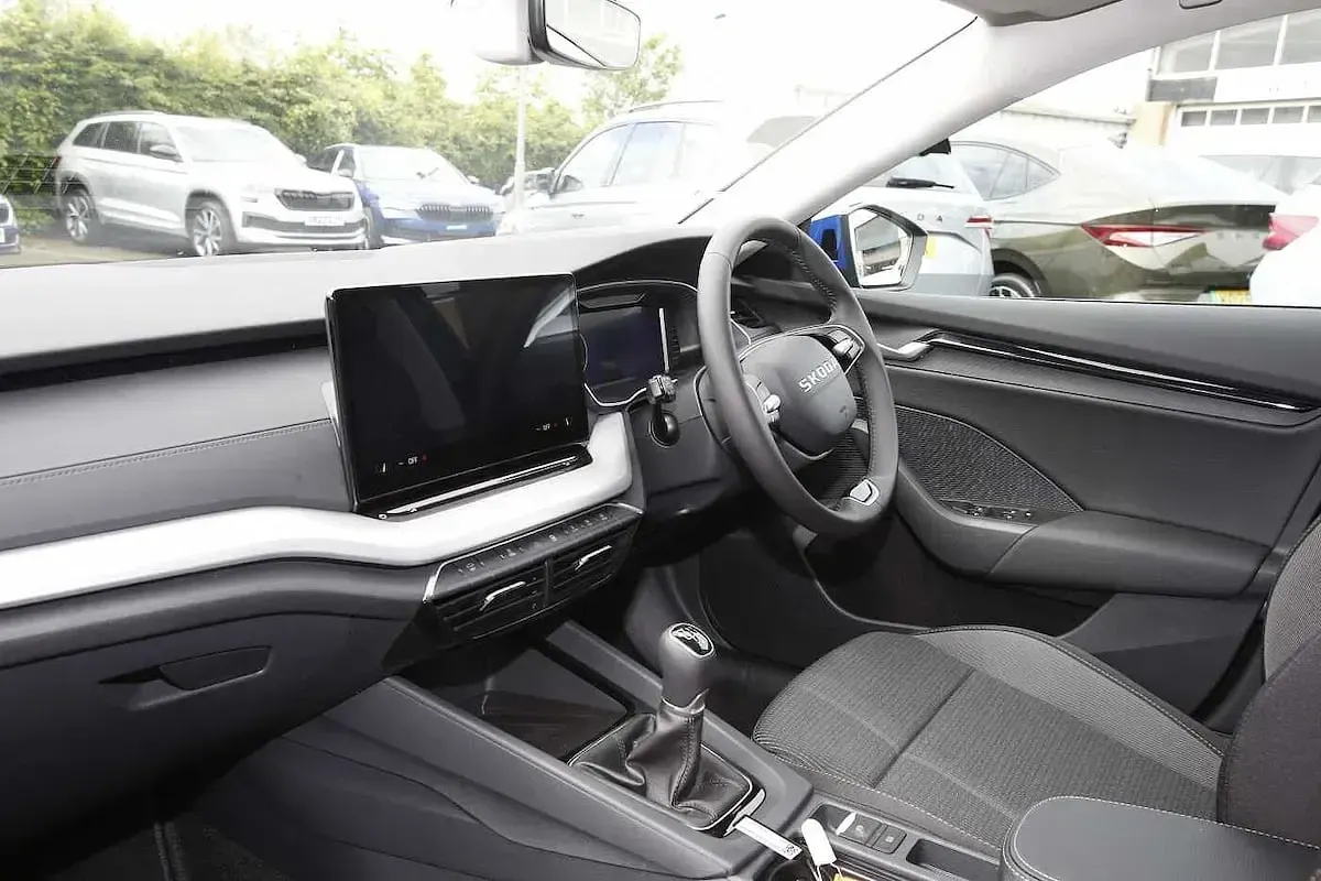 New Skoda Octavia SE Technology 113 HP (83 kW) 2026 Energy blue Hatchback