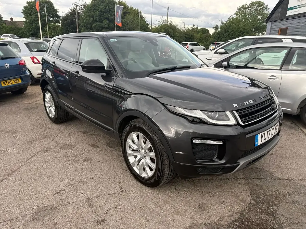 Used Land Rover Range Rover evoque SE 150 HP (110 kW) 2017 Grey Estate