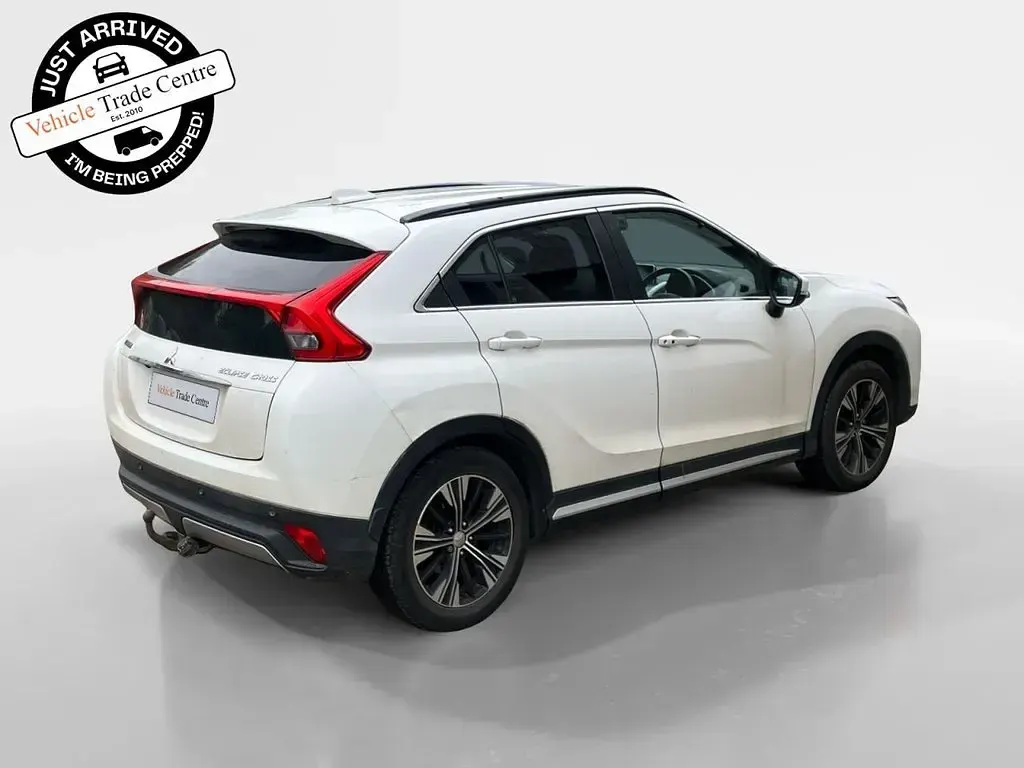 Used Mitsubishi Eclipse 163 HP (119 kW) 2019 White SUV