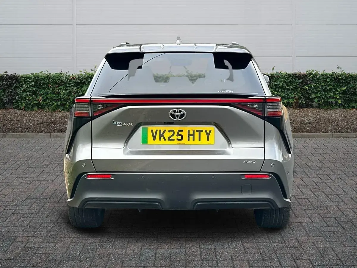 Used Toyota bZ4X 160 kW (218 HP) 2025 Grey SUV