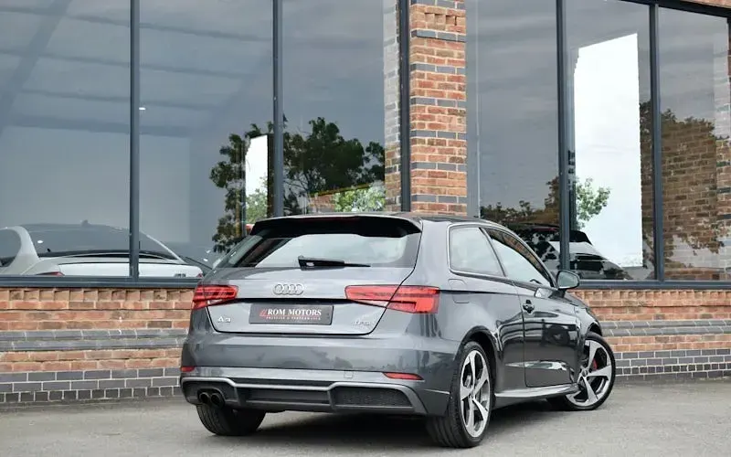 Used Audi A3 Sportback S-Line 150 HP (110 kW) 2017 Hatchback