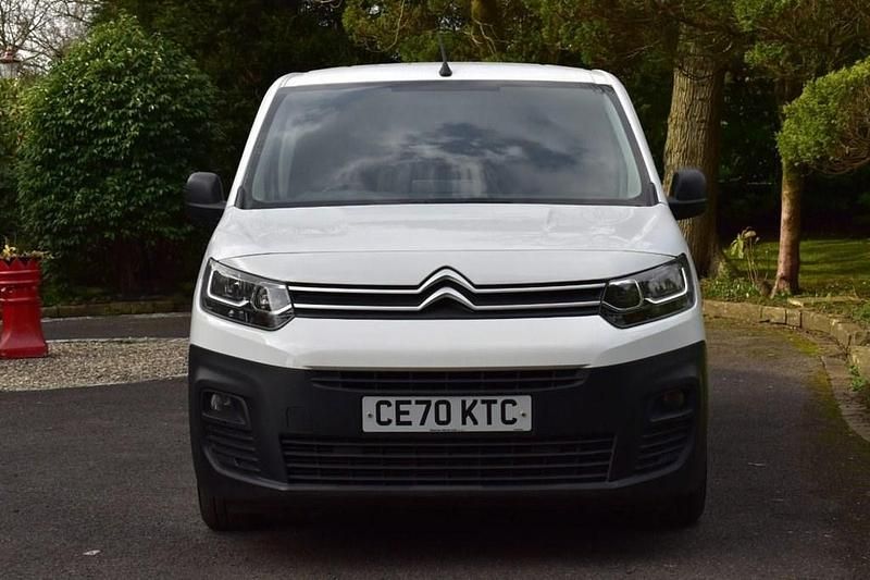 Używany Citroën Berlingo 2020 Biały Minivan