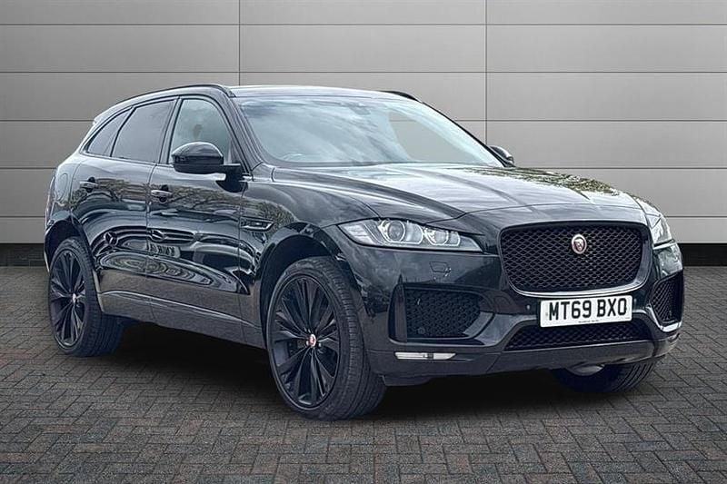 Used Jaguar F-Pace Chequered Flag 180 HP (132 kW) 2019 Black SUV