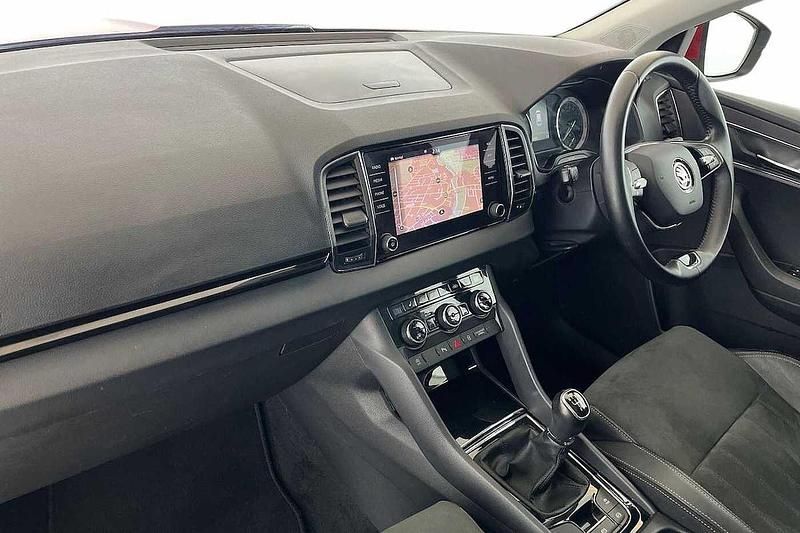 Used Skoda Karoq SE L 150 HP (110 kW) 2022 Velvet red metallic SUV