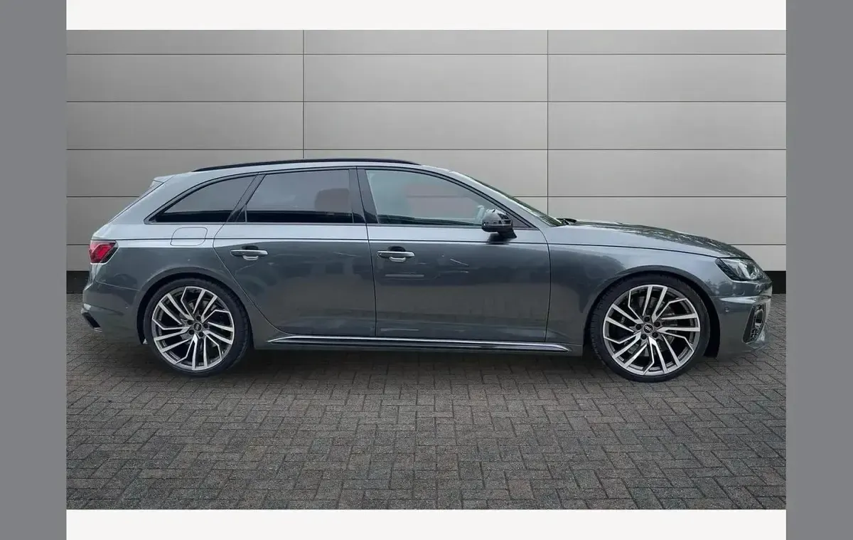 Used Audi RS4 Advanced 450 HP (330 kW) 2021 Grey Estate