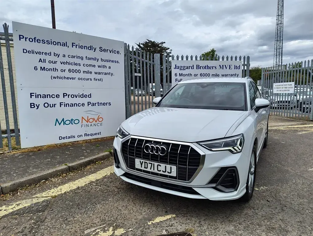 Used Audi Q3 S-Line 150 HP (110 kW) 2021 White SUV