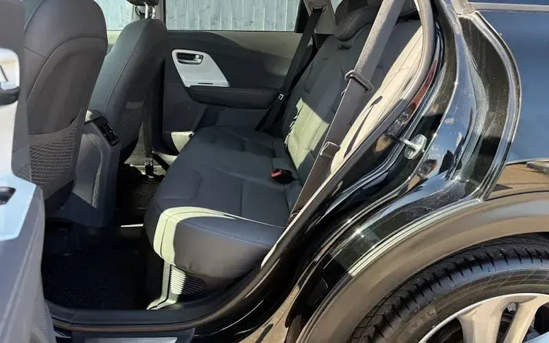 Used Kia Niro First Edition 141 HP (103 kW) 2017 Black SUV