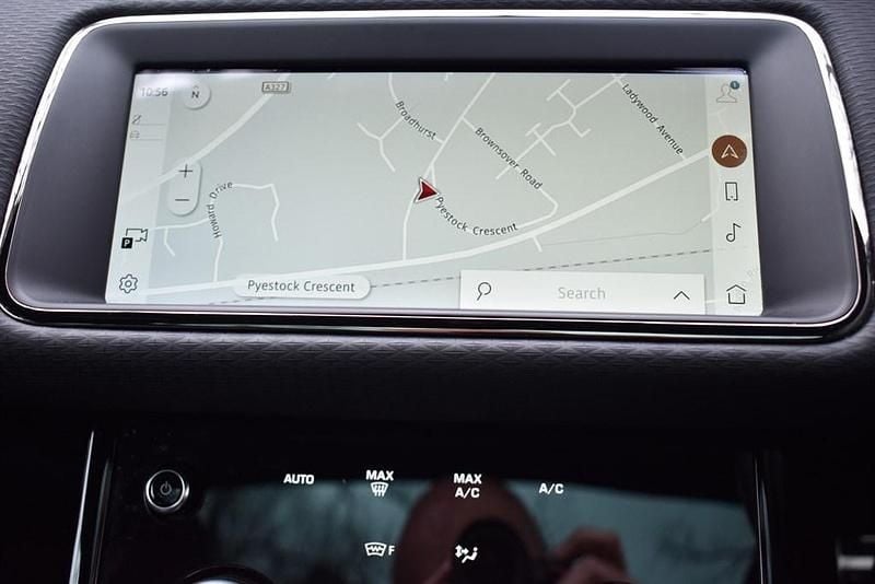 Used Land Rover Range Rover evoque R-Dynamic 309 HP (227 kW) 2022 Grey Estate