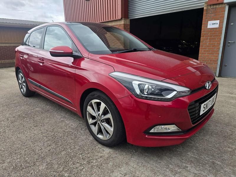 Red Used 2017 Hyundai i20 Premium SE Hatchback | £6,495 (Fair price) - Image 1/4