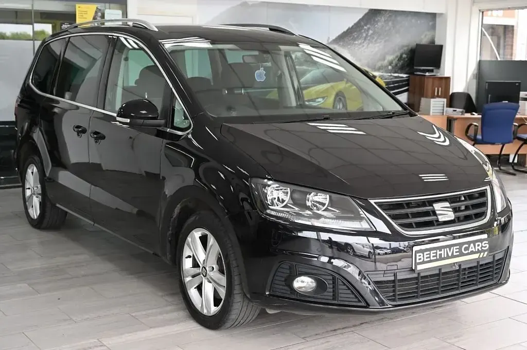 Usado Seat Alhambra Ecomotive 150 HP (110 kW) 2016 Preto Monovolume