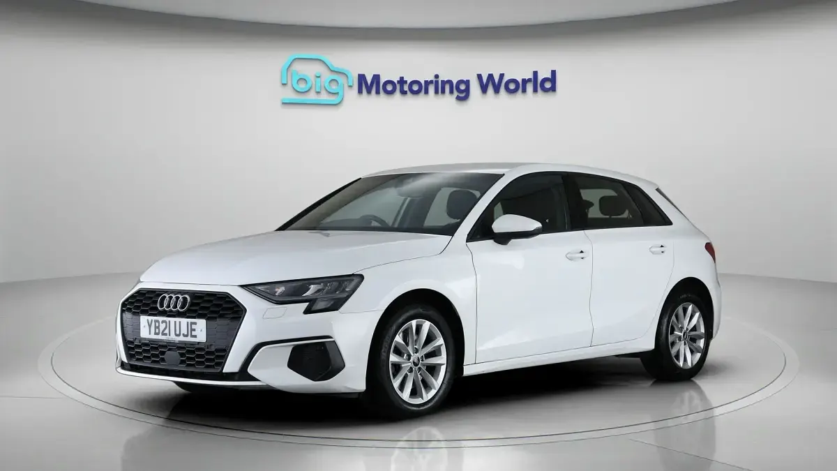 Begagnad Audi A3 109 HK (80 kW) 2021 Vit Sedan