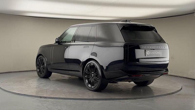 Used Land Rover Range Rover Autobiography 350 HP (257 kW) 2025 Santorini black SUV