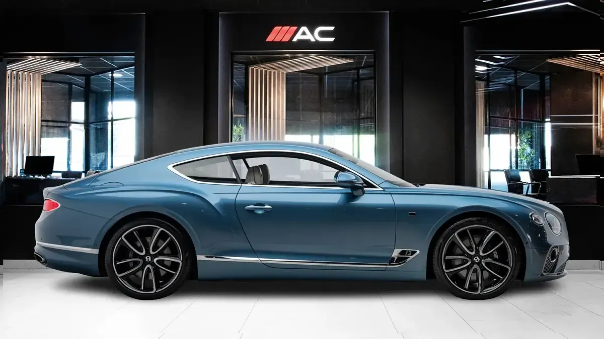 Used Bentley Continental 635 HP (467 kW) 2018 Blue Coupe
