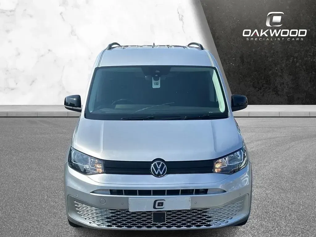 Used VW Caddy Maxi Life 122 HP (89 kW) 2023 Silver MPV