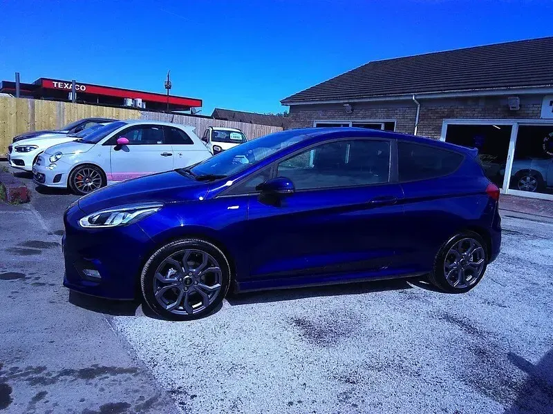 Used Ford Fiesta ST-Line 100 HP (73 kW) 2018 Blue Hatchback