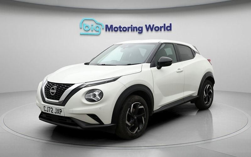 Used Nissan Juke N-Connecta 114 HP (83 kW) 2023 White SUV