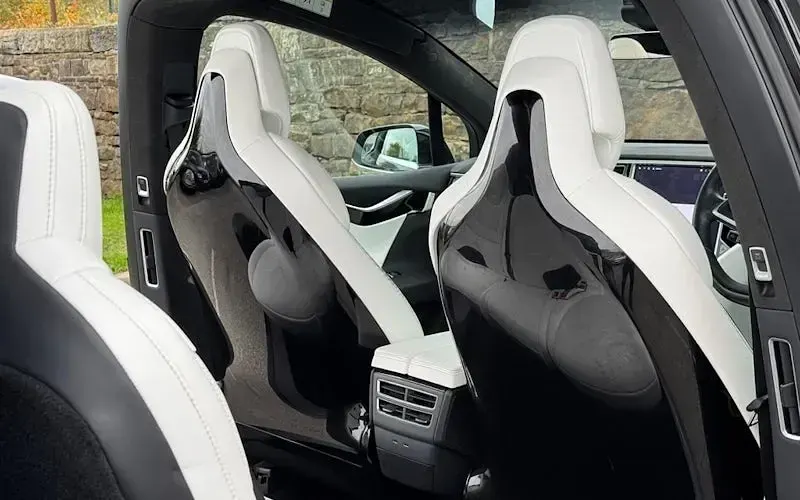 Used Tesla Model X Standard Range 244 kW (333 HP) 2017 Black SUV