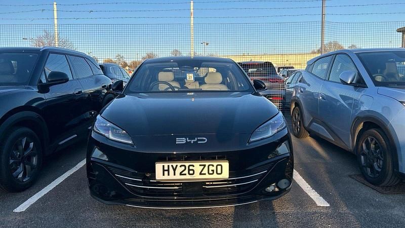 New BYD Seal Boost 184 HP (135 kW) 2026 Obsidian black