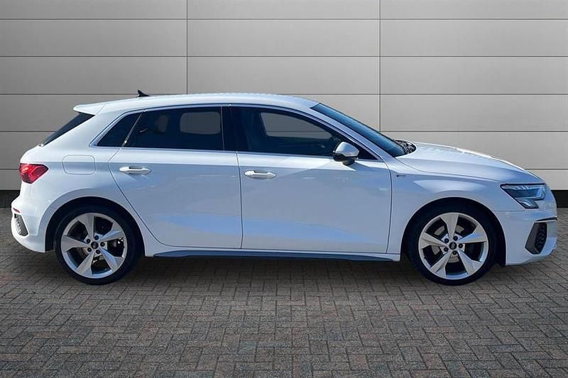 Used Audi A3 S-Line 110 HP (80 kW) 2023 White Sedan
