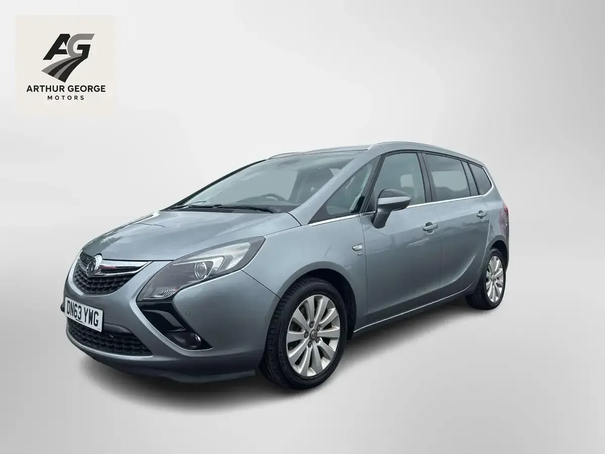 Used Vauxhall Zafira 163 HP (119 kW) 2013 Silver MPV