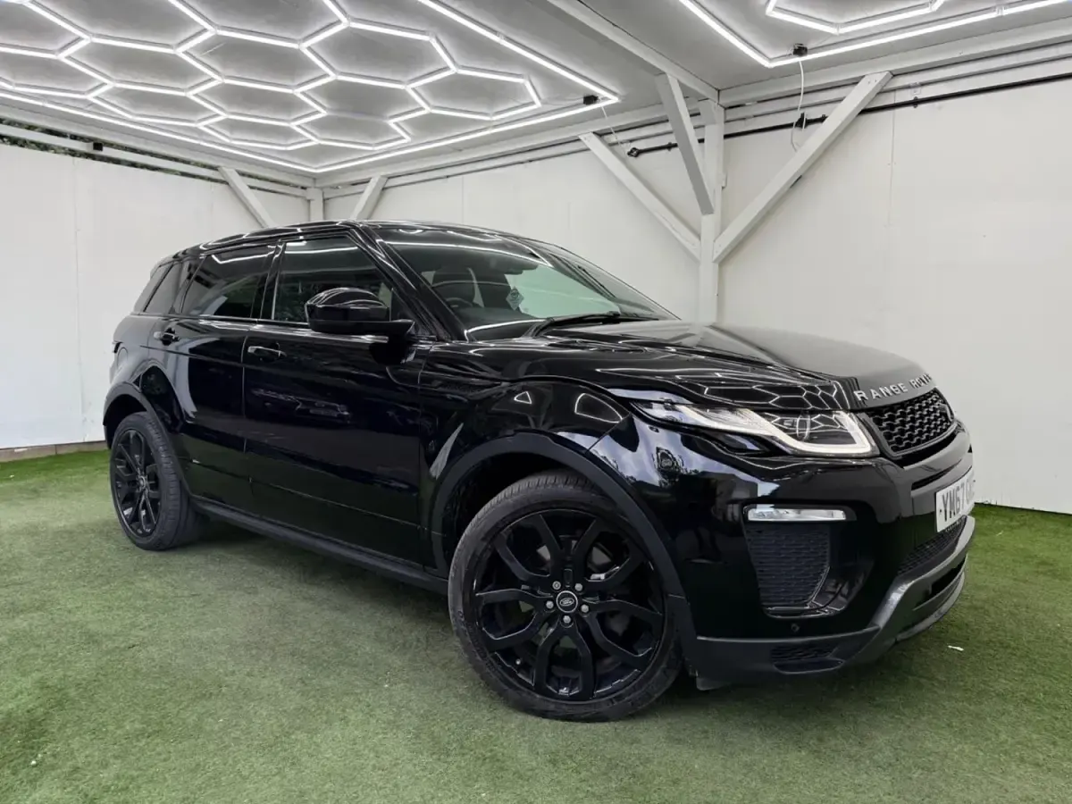 Begagnad Land Rover Range Rover evoque HSE Dynamic 2018 Svart Kombi