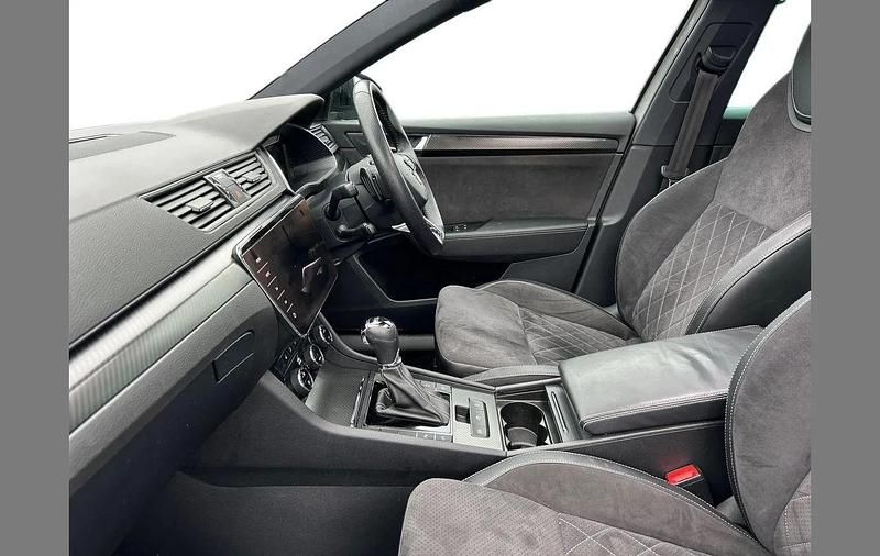 Used Skoda Superb SportlinePlus 214 HP (157 kW) 2021 Grey Hatchback