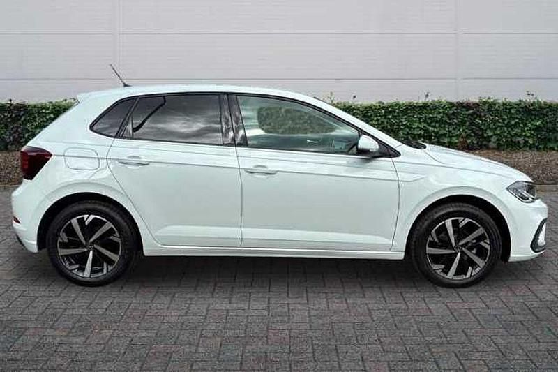 New VW Polo Match 95 HP (69 kW) 2026 Pure white Hatchback