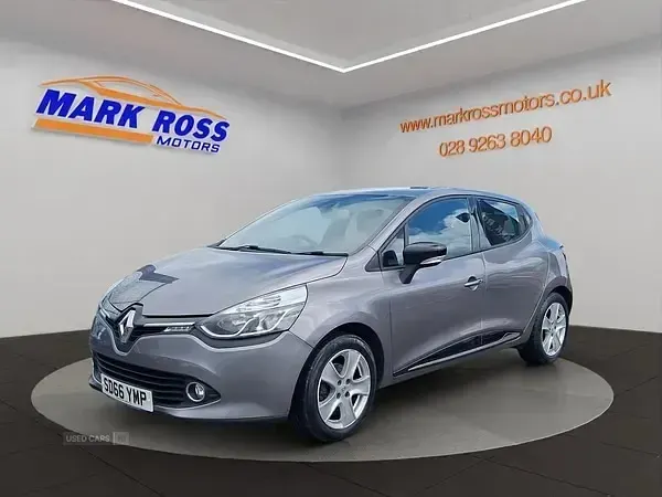 Used Renault Clio Dynamique 75 HP (55 kW) 2016 Grey Hatchback
