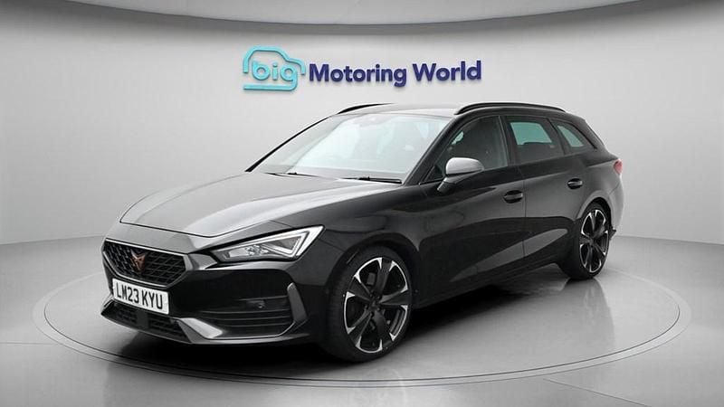 Used Cupra Leon VZ2 310 HP (228 kW) 2023 Black Estate