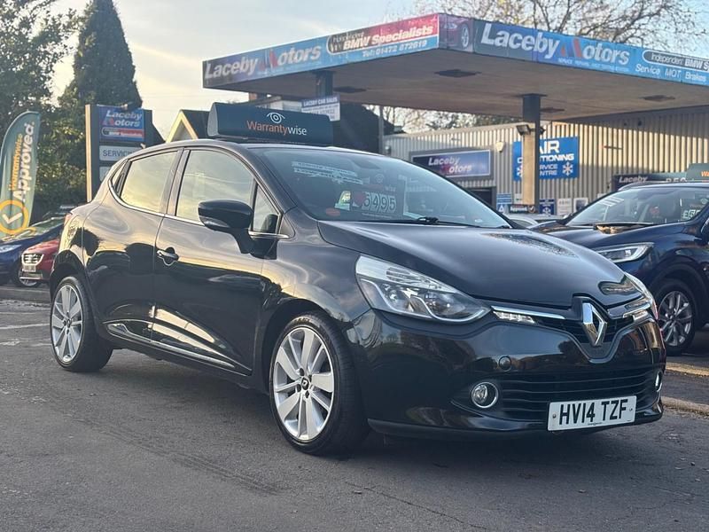 Black Used 2014 Renault Clio IV Dynamique Hatchback | £5,495 (Fair price) - Image 1/4