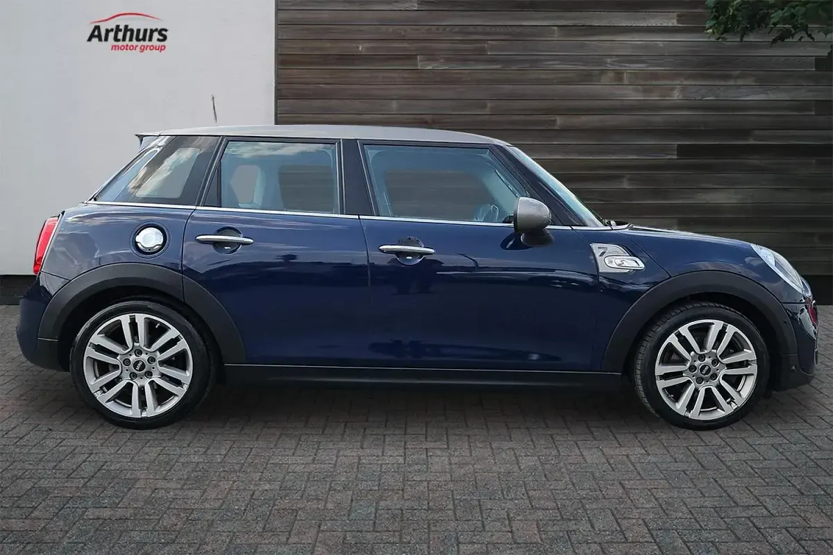 Used Mini Cooper S Hatch 2017 Blue Hatchback