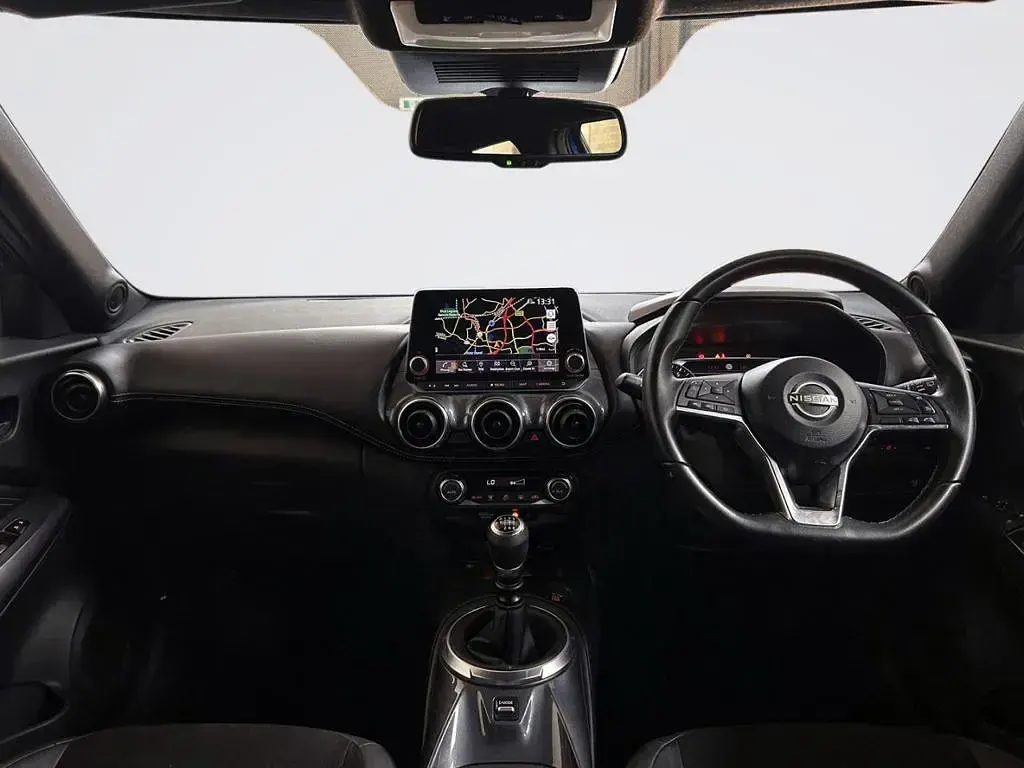 Used Nissan Juke N-Connecta 114 HP (83 kW) 2023 Blue SUV