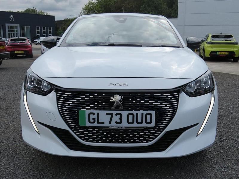 White Used 2024 Peugeot e-208 Allure+ Hatchback | £14,895 (Fair price) - Image 1/4