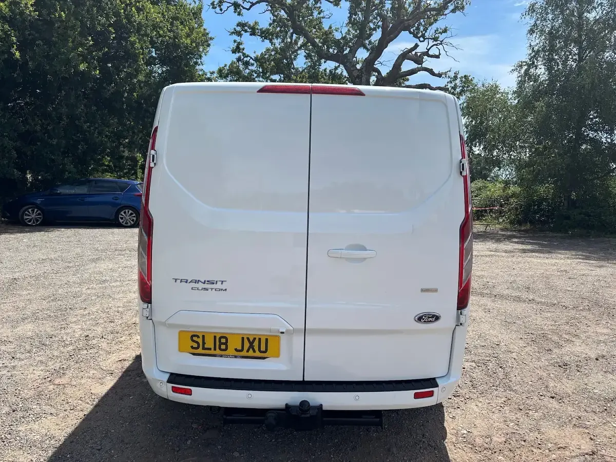 Used Ford Transit Custom Limited 2018 White Van