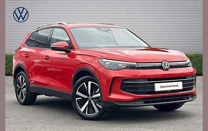 Used VW Tiguan Match 147 HP (108 kW) 2026 Red SUV