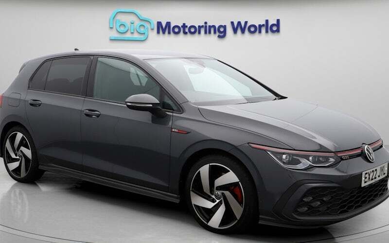 Used 2024 VW Golf VIII GTI Hatchback | £25,300 (Super price) - Image 1/4
