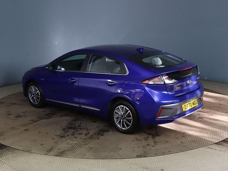 Used Hyundai Ioniq Premium 100 kW (136 HP) 2020 Blue Hatchback