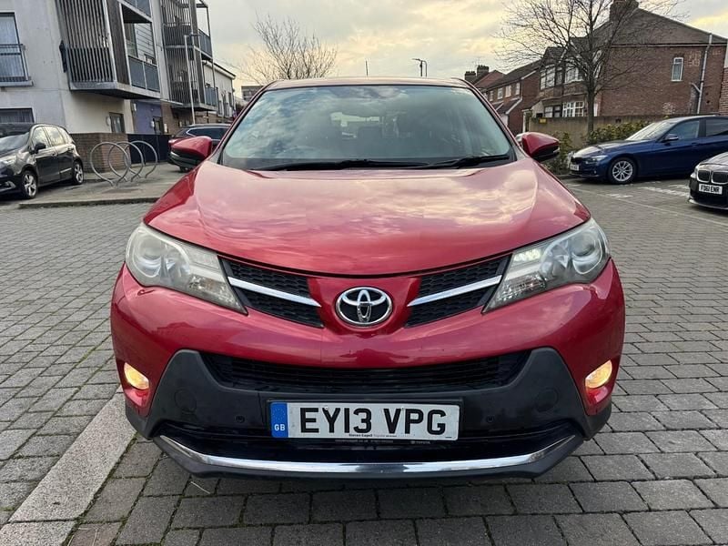 Used Toyota RAV4 2013 Red SUV